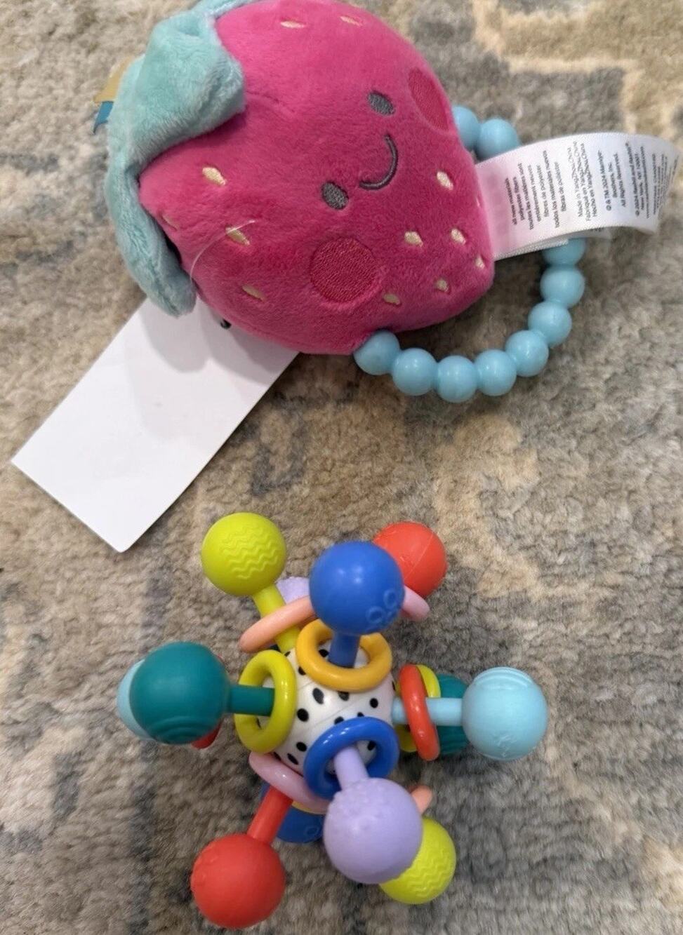 Manhattan Toy Atom Colorpop Rattle & Teether Grasping & Strawberry Tether NEW